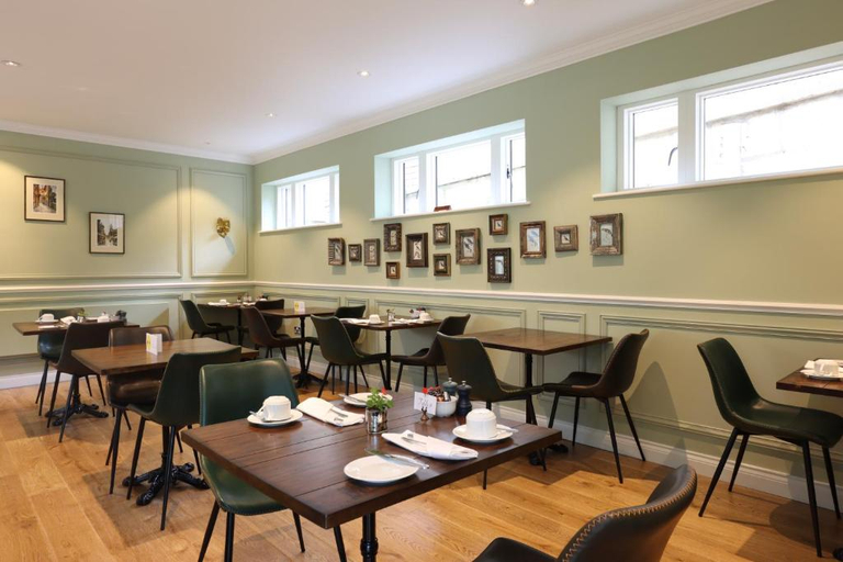 Food & Drinks 5, Tyndall Villa Boutique B&B, Bath and North East Somerset