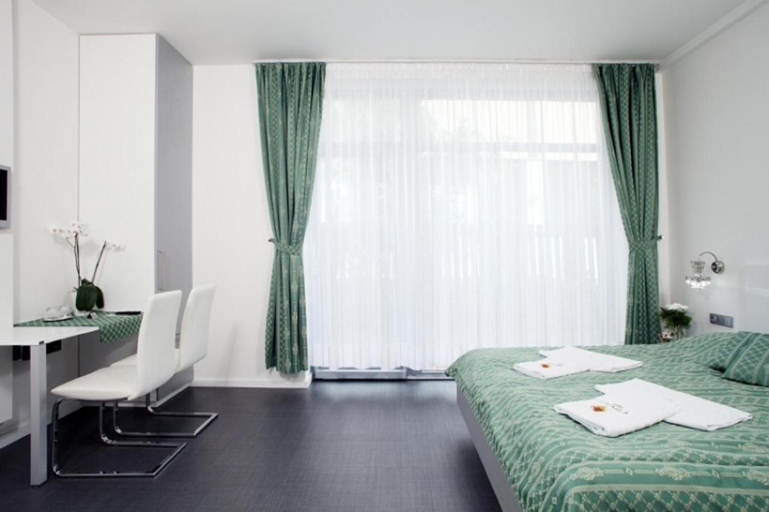 Bedroom 5, Hotel U Karla, Praha 22