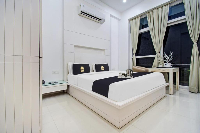 Bedroom 2, Grande Azure, Jaipur