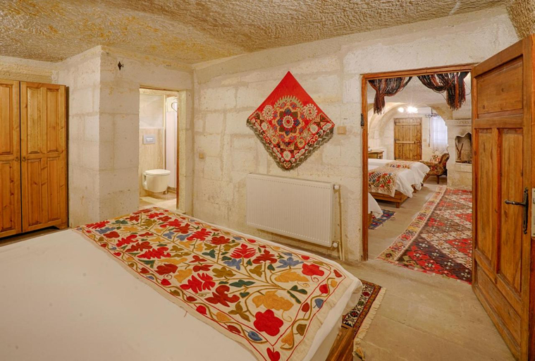 Bedroom 3, Tulip Cave Suites, Nevşehir