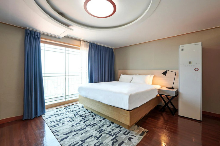 Bedroom 2, Sokcho Goodmorning Hotel and Resort, Sokcho