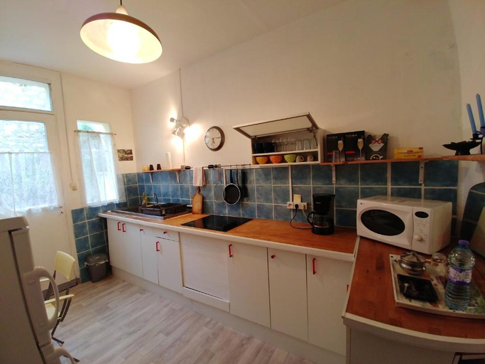Others 3, Maison confortable a Montreuil avec jardin cloture, Seine-Saint-Denis