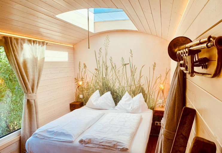 Bedroom 2, Das Franzl - Bett & Brot, Gmunden