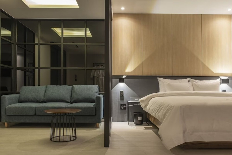 Bedroom 5, GRAY195 Hotel, Gimhae