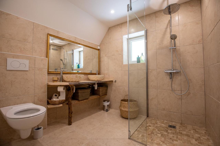 Bathroom 3, Gîte La Résilience, sur la piste de ski d'Autrans, Isère
