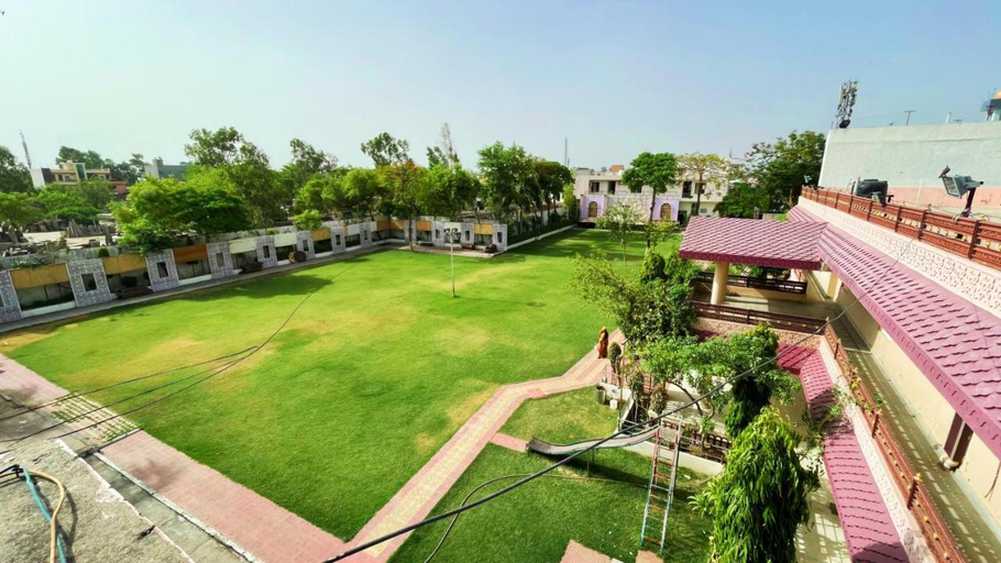 Exterior & Views, Hotel Prabhat Palace, Kota
