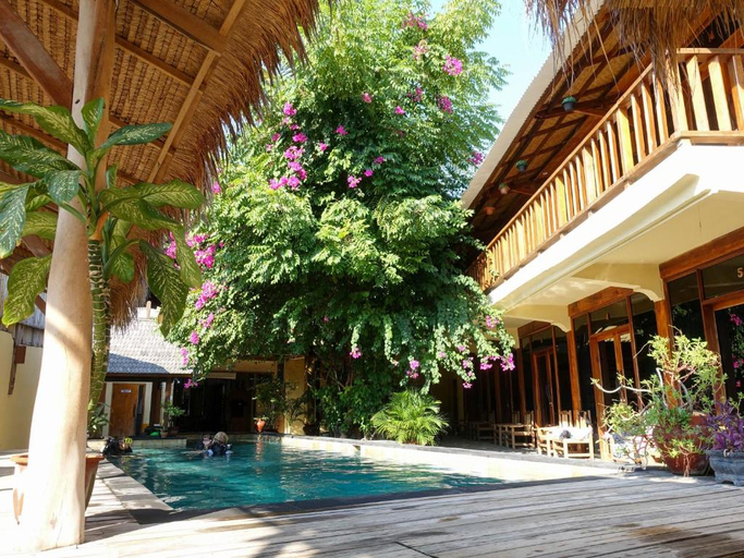 Exterior & Views 1, Gili Divers Hotel, Lombok