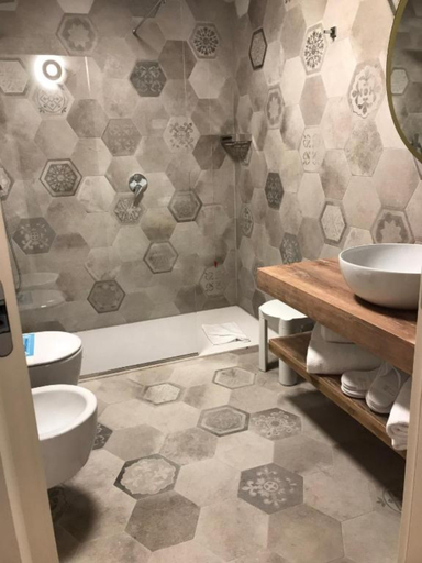 Bathroom 4, Ca' Uberti Palace Hotel , Mantegna Hotels, Mantua