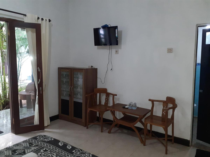 Others 5, Jasmine Inn, Islamabad