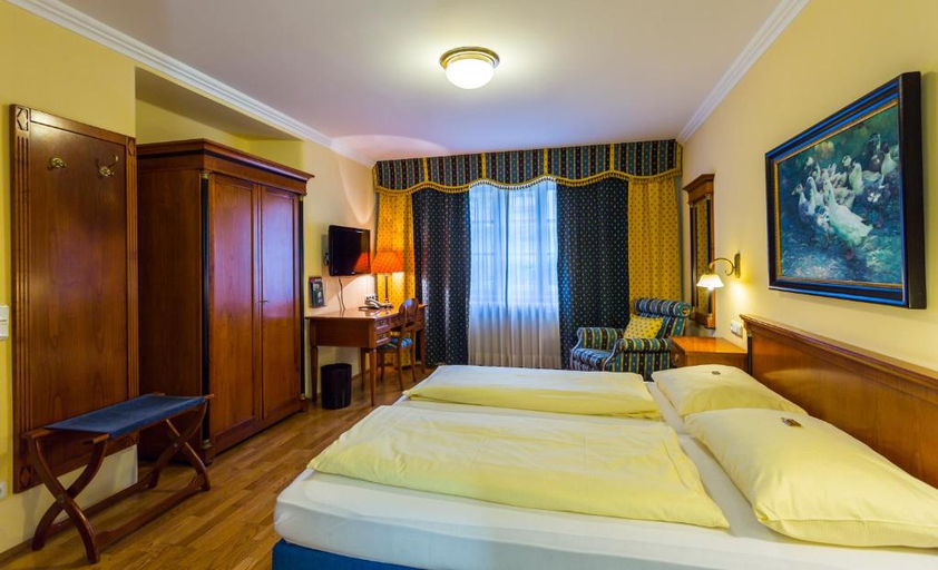 Bedroom 2, Hotel Gosser Brau, Wels