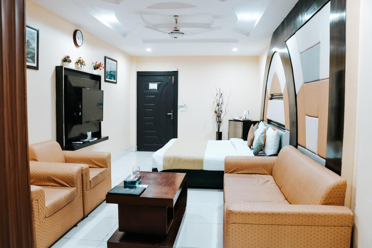 Bedroom 4, Crown Inn Hotel Multan, Multan