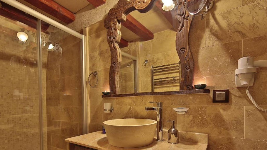 Bathroom 5, Cappadocia Cave Land Hotel, Nevşehir