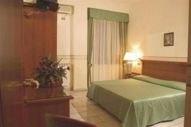 Bedroom 3, Hotel Lento, Napoli