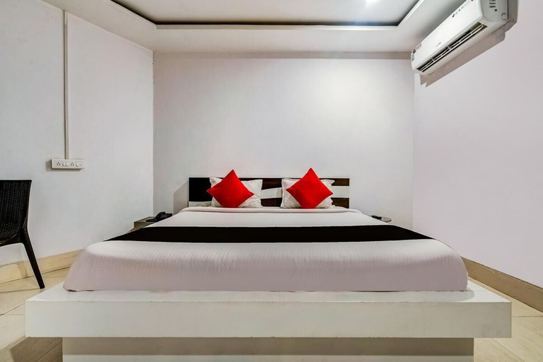 Bedroom 1, Utsav Upvan, Giridih