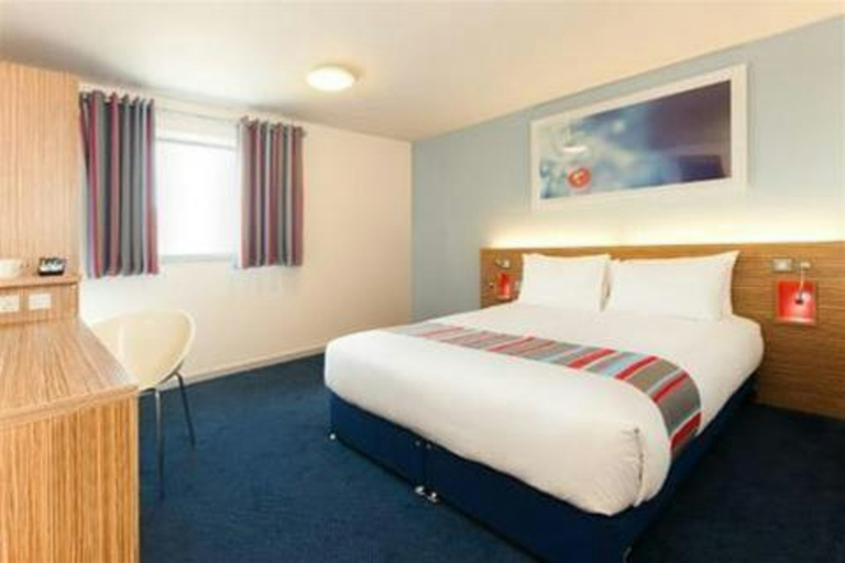 Bedroom 4, Travelodge Okehampton Sourton Cross, Devon