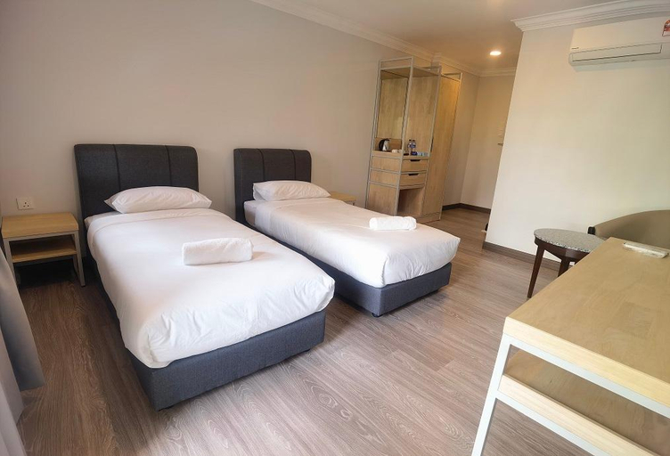 Bedroom 2, Gold Pine Resorts Sdn. Bhd, Penang Island