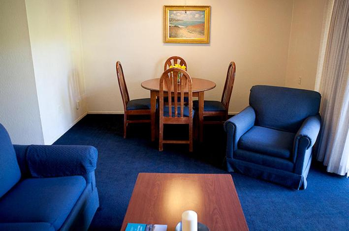 Others 3, Coral Reef Inn & Condo Suites, Alameda