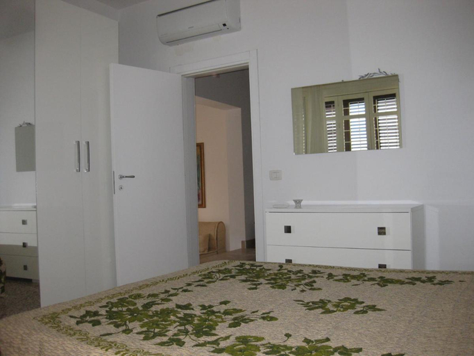 Bedroom 4, Casa Vacanze Le Rose, Rome