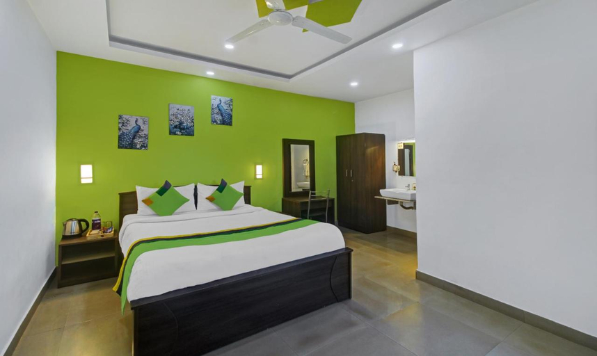 Bedroom 4, La Paradise Resort And Spa, Satara