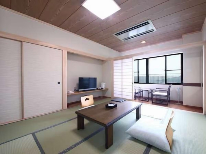 Others 4, Okuine Onsen Aburaya, Ine