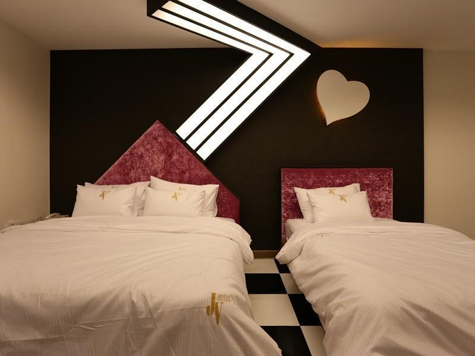 Bedroom 2, Daejeon Eunhangsunhwa Hotel Nine Spot, Daedeok