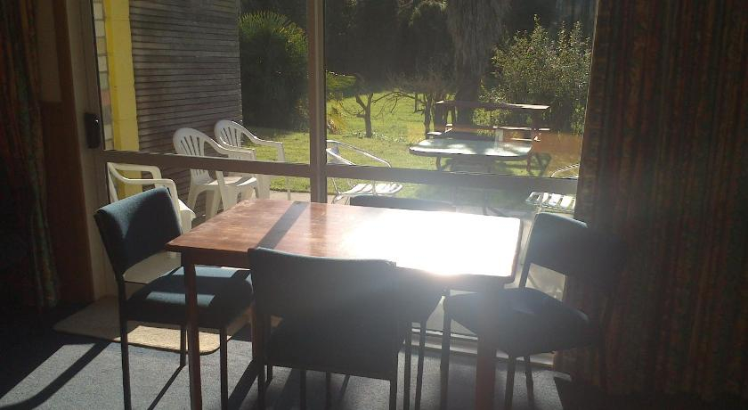Others 4, Otaki Motel, Kapiti Coast