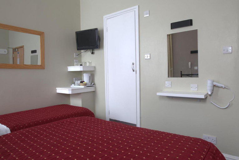 Bedroom 2, Central Hotel Golders Green, London