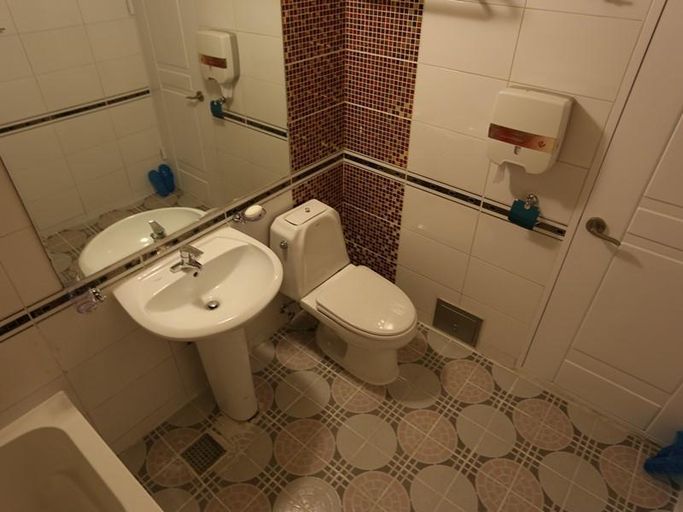 Bathroom 5, Daejeon Eunhangsunhwa Hotel Nine Spot, Daedeok