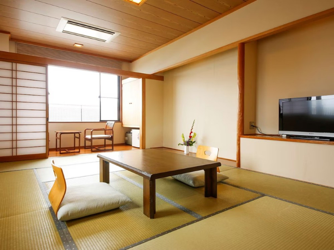 Others 3, Okuine Onsen Aburaya, Ine
