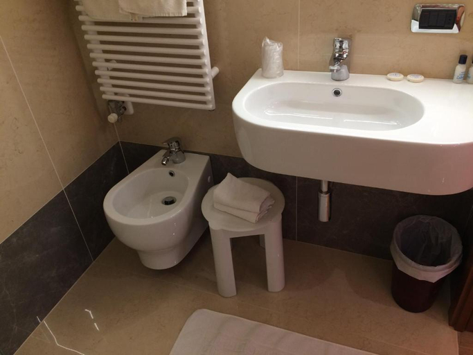 Bathroom 5, Locanda Zabotto, Venezia
