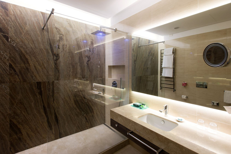Bathroom 5, Hotel Vistoria Torino, Torino