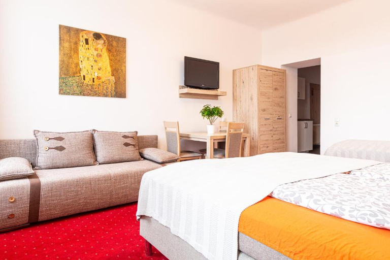 Bedroom 4, Hotel & Apartments Klimt, Wien