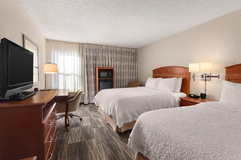 Bedroom 3, Hampton Inn Denver-Northwest/Westminster, Adams