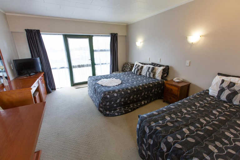 Bedroom 2, Gateway International Motel, Rotorua