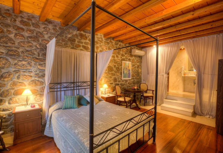 Bedroom 2, Nereids Guesthouse, Attica