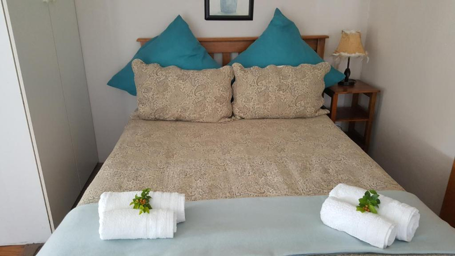 Bedroom 3, Copperpot Guesthouse, Nelson Mandela Bay