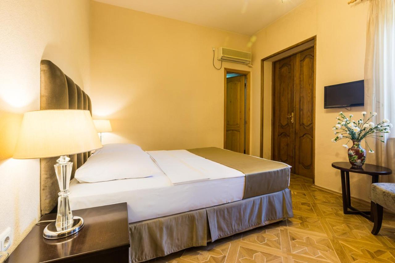 Bedroom 3, Hotel VIP, Tbilisi