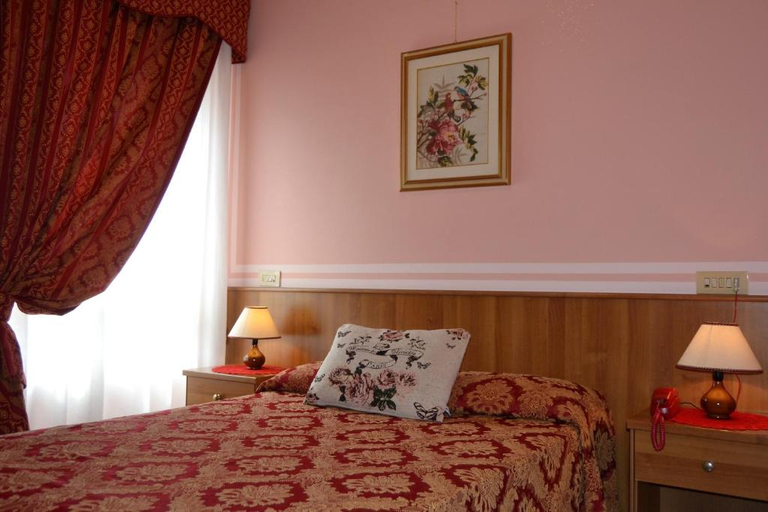 Bedroom 2, Hotel Facioni, Rome