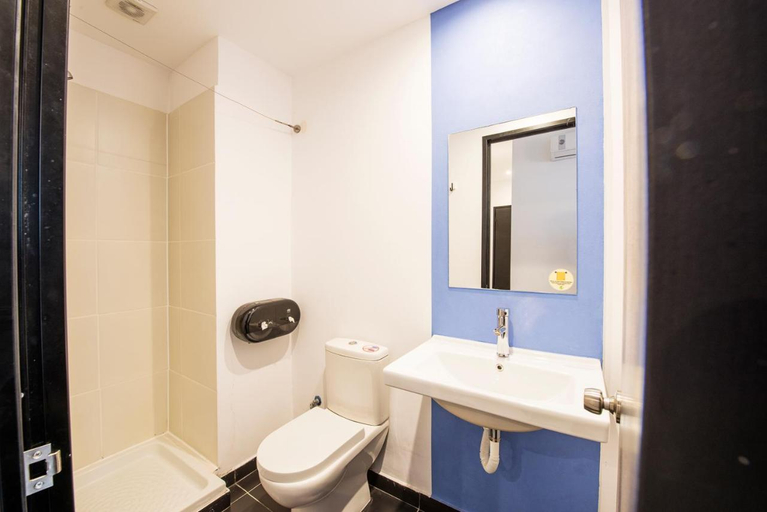 Bathroom, Safestay Athens Monastiraki, Attica