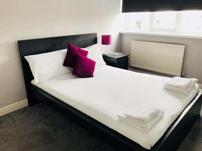 Bedroom 3, The Embassy Hotel, Kingston upon Hull