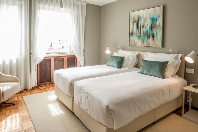 Bedroom 4, Luzeiros Suites, Lisbon