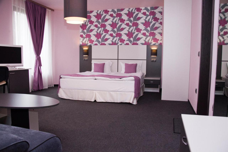 Bedroom 5, Gran Via, Burgas