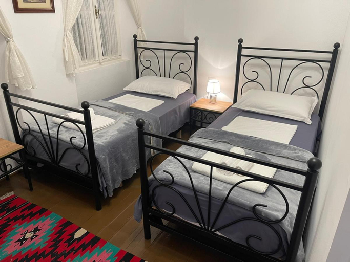 Bedroom 3, InTown Guesthouse Shkoder, Shkodrës