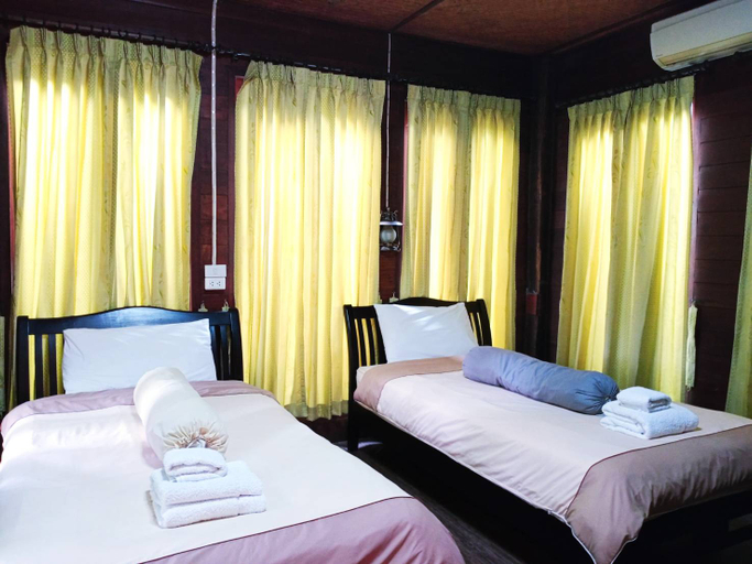 Bedroom 2, P&P Coffee & Resort Maesariang, Mae Sariang