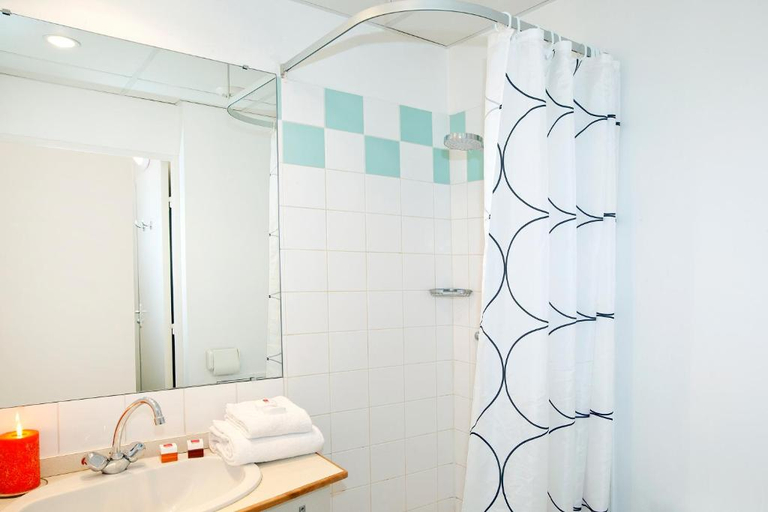 Bathroom, Sejours & Affaires Résidence de Bretagne, Ille-et-Vilaine