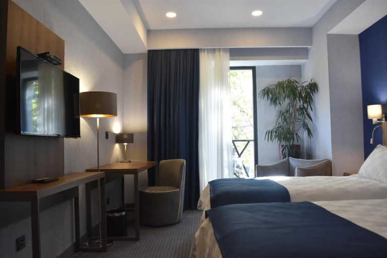 Bedroom 2, Avenue Hotel, Tbilisi