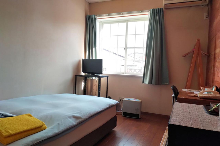 Bedroom 2, Hotel Parklight, Ishinomaki