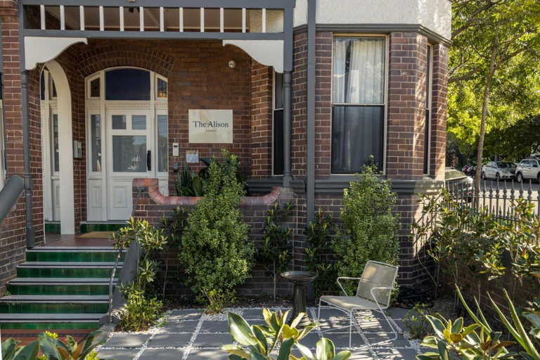 Exterior & Views 2, Alison Lodge, Sydney