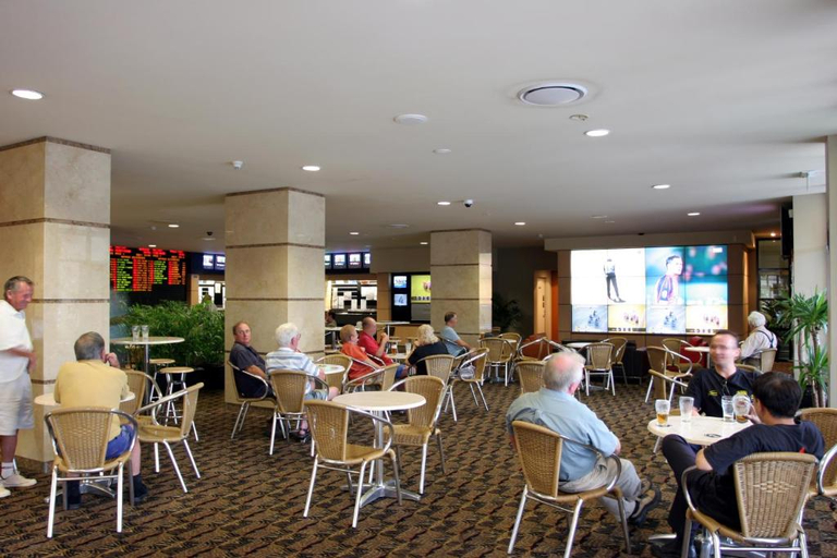 Food & Drinks, Narwee Hotel, Sydney