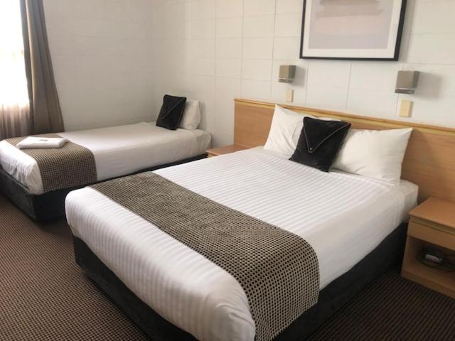 Bedroom 4, Narwee Hotel, Sydney